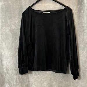 Chic Black Velvet Women's Sweatshirt by Loft-XL